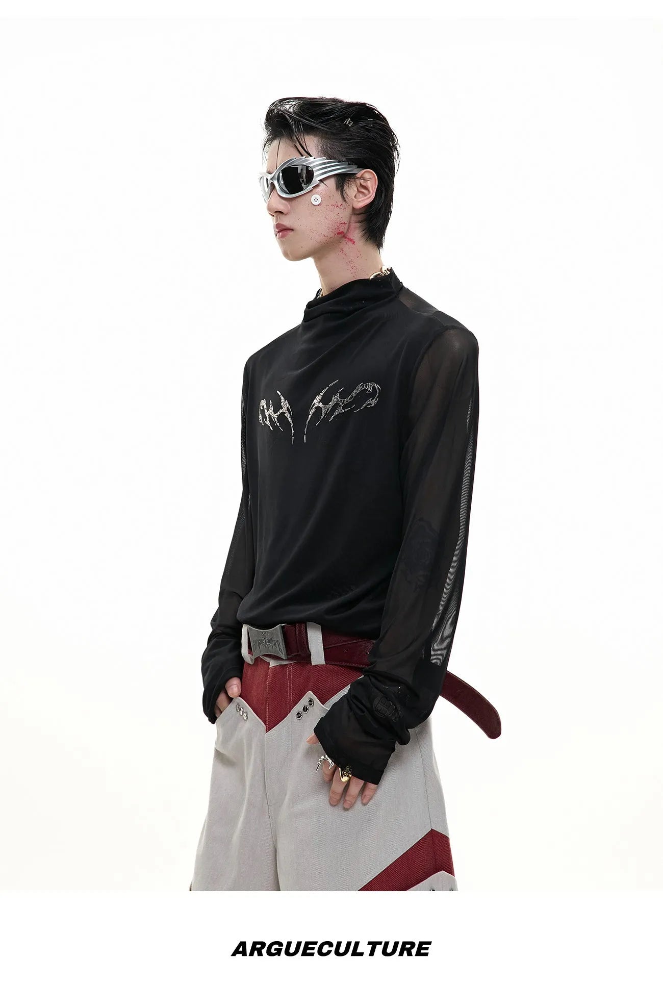 Men's slim fit ice-feel mesh shirt in black and white colours with long sleeves
