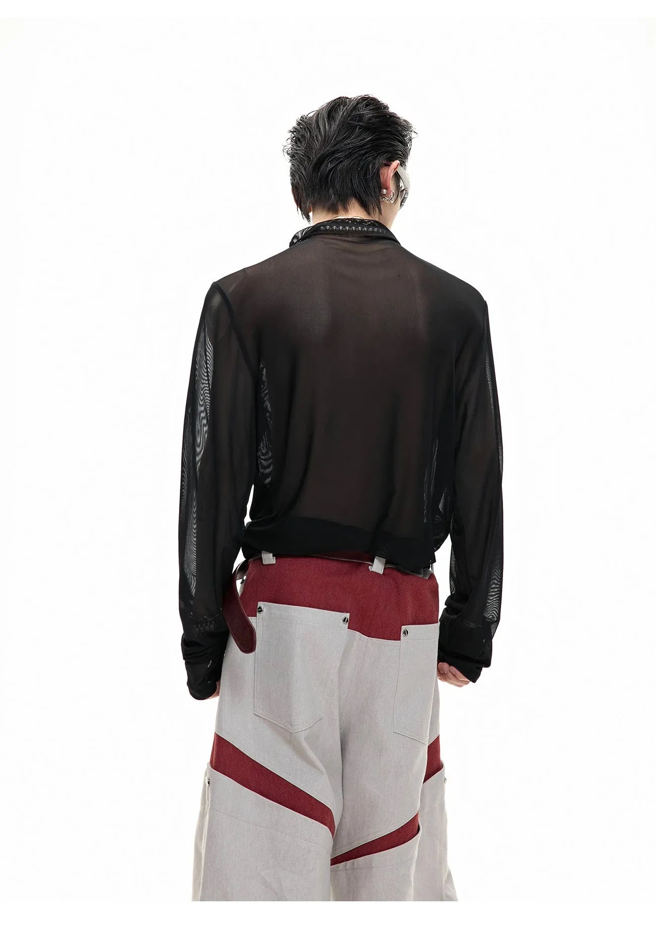 Men's slim fit ice-feel mesh shirt in black and white colours with long sleeves