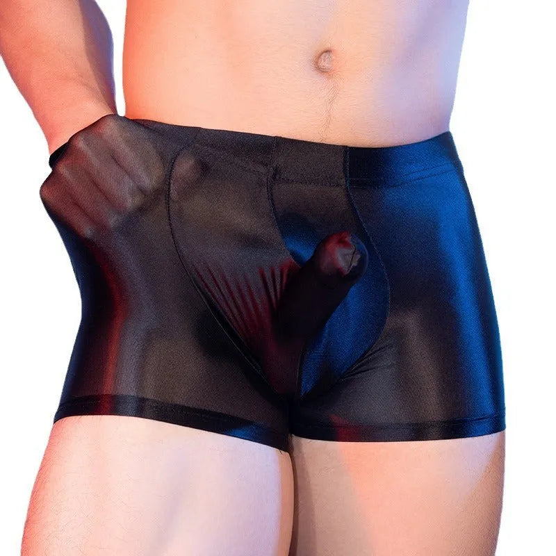 Seamless men's boxers in red with a mid-waist fit and hip-lift design