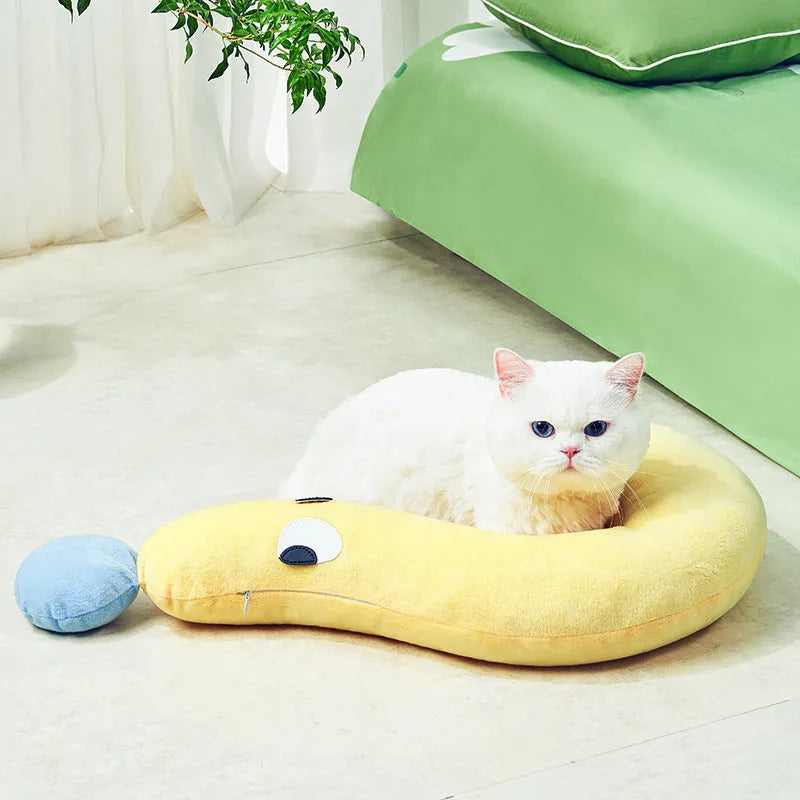 A rectangular blue or yellow pet pillow for cats and dogs, measuring 62cm by 39cm.