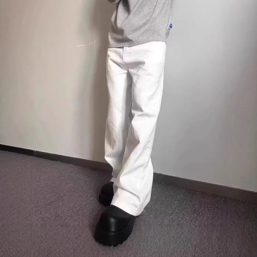 Men's white straight-leg cotton denim jeans with mid-waist and zipper fly