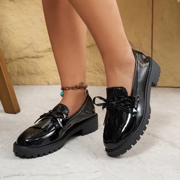 Women's brown loafers with decorative bow detail, artificial PU upper material