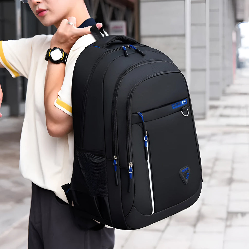 Men's Oxford cloth schoolbag in black with air pillow belt system and 20-35L capacity