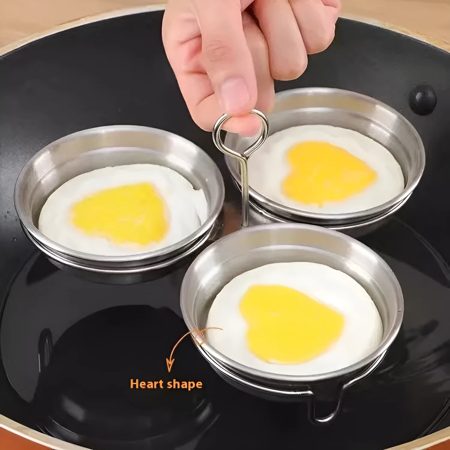 Stainless steel heart-shaped egg steamer kitchen utensil for boiling eggs and steaming small foods
