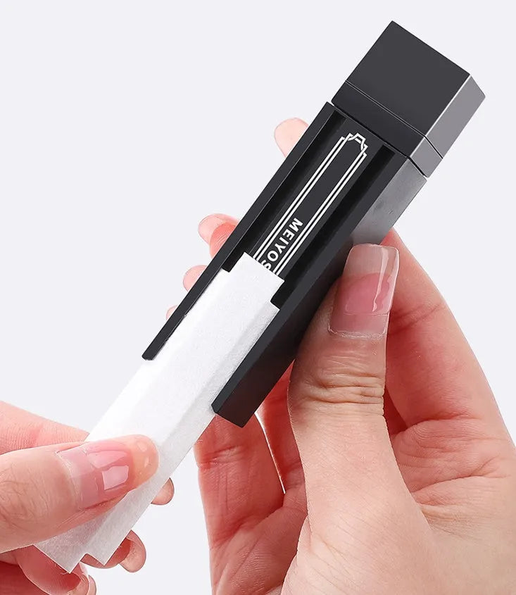 Black plastic case containing 40 disposable screen cleaner wipes for mobile phones and tablets.