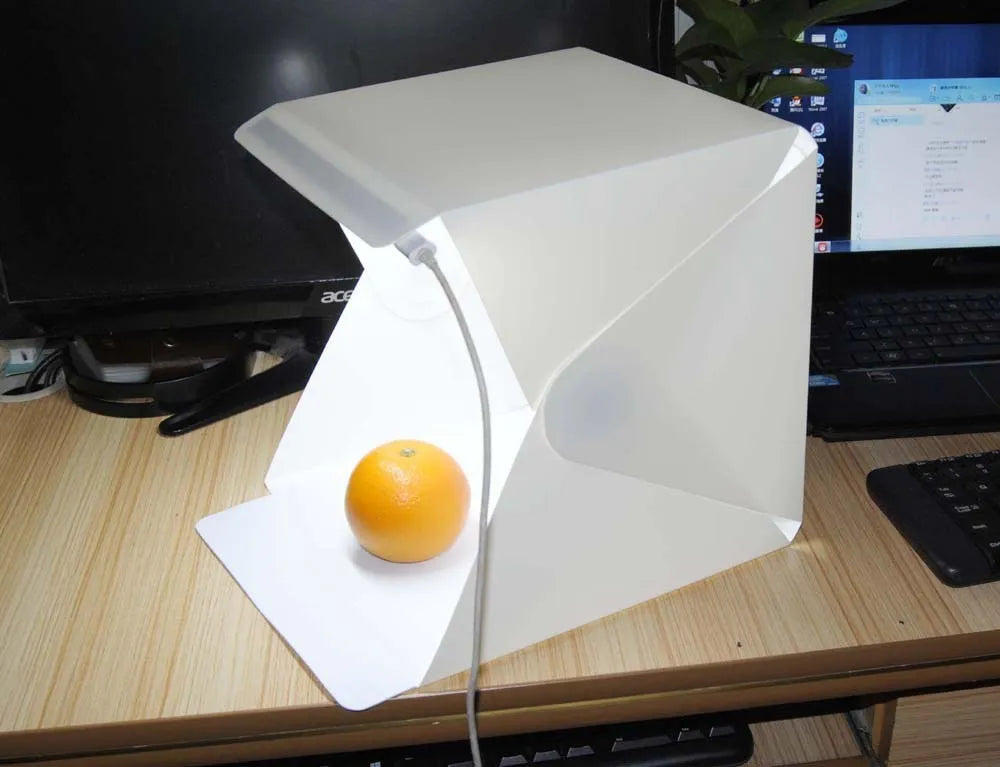 40cm folding photography softbox with LED ring light and coloured background cloths for product shooting