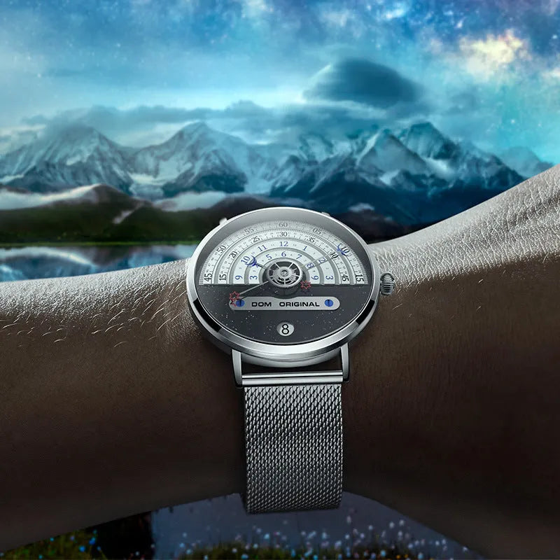 Men's gold and silver 40mm waterproof quartz fashion watch with round dial and sports design