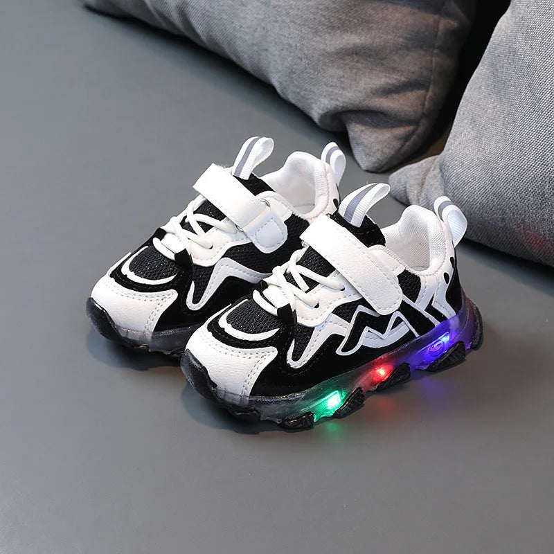 Kids breathable mesh sneakers with velcro fastening in black, pink and grey colours