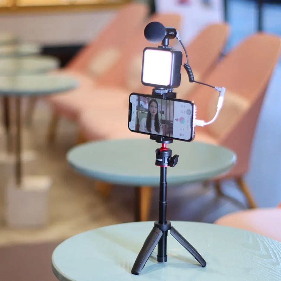 Combo 8 mobile phone vlog selfie stick set with fill light bracket and phone stand