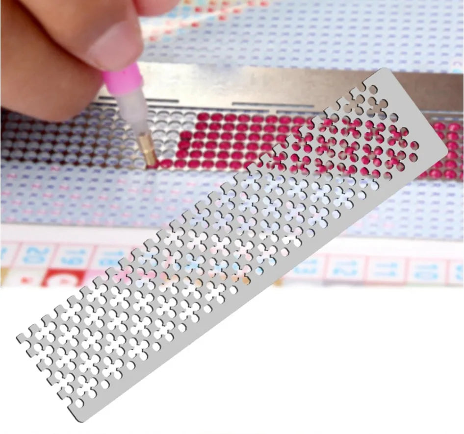 Stainless steel diamond painting grid ruler with square and round grid pattern options.