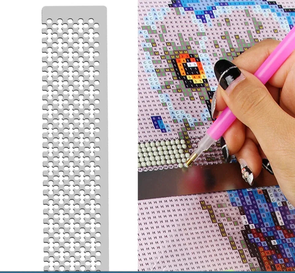 Stainless steel diamond painting grid ruler with square and round grid pattern options.