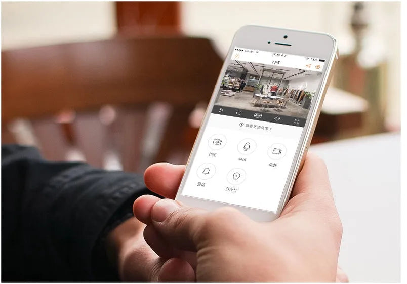 TP7 4MP 1080p wireless WiFi security camera with infrared night vision and motion detection