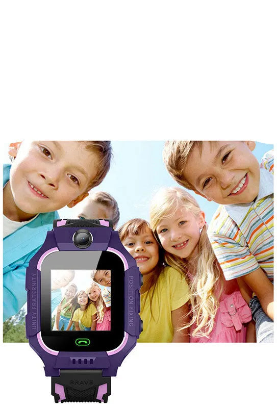 Z6 Q19 children's GPS smart watch with 1.44-inch touch screen in green, purple, or red colours