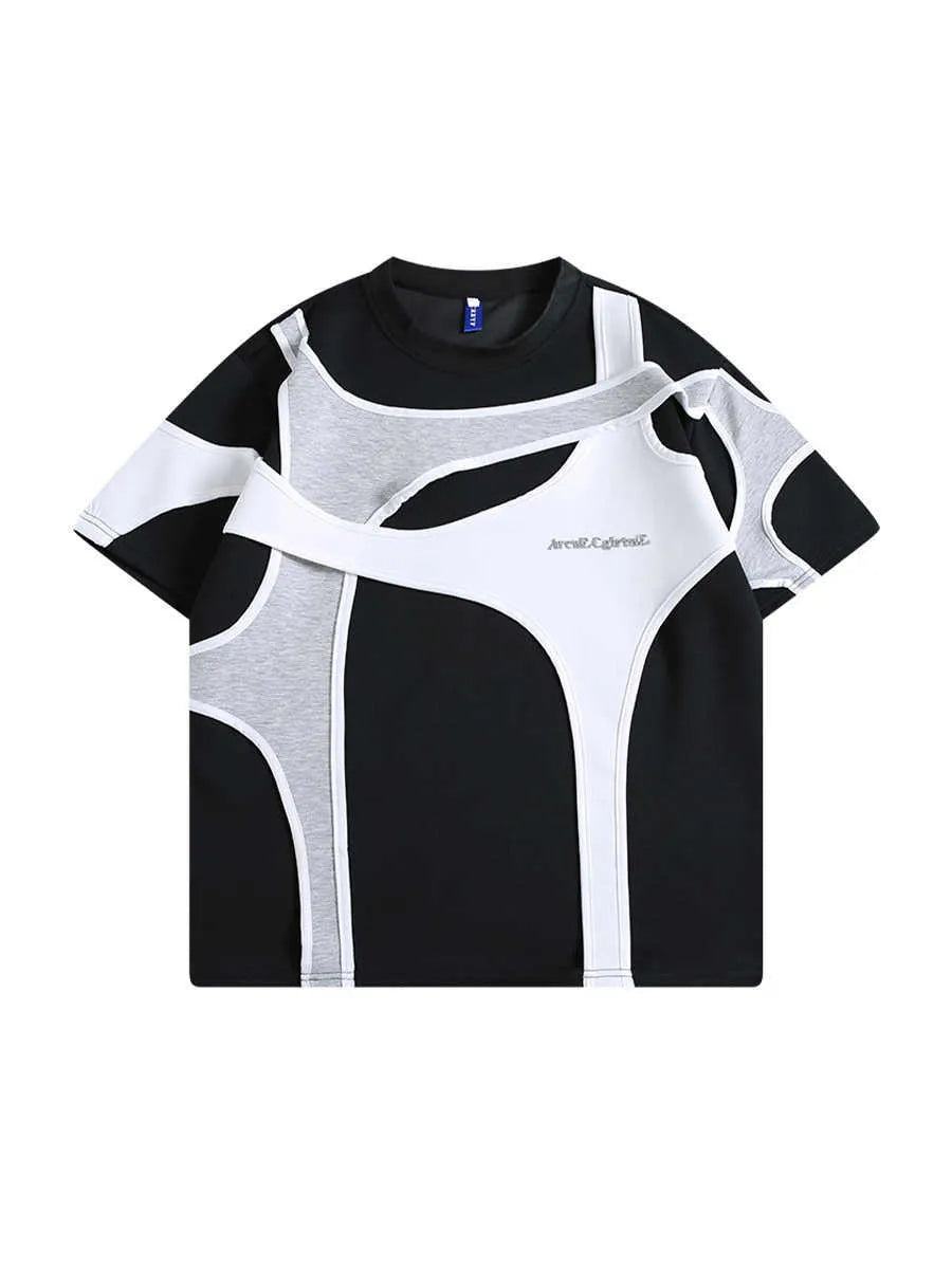 Men's loose fit black t-shirt with double-layer shoulder stitching showing short sleeves and round neck