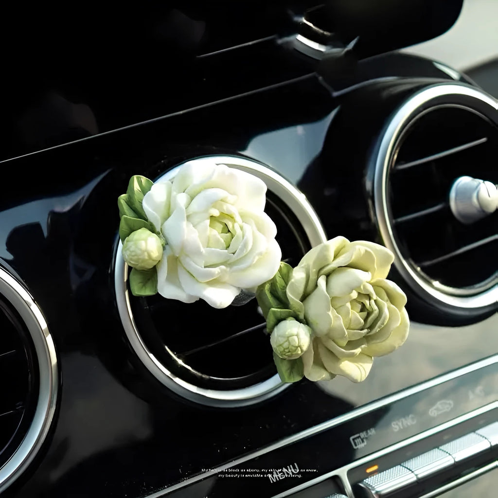 Jasmine car perfume diffuser on air vent with 5ml essential oil bottle