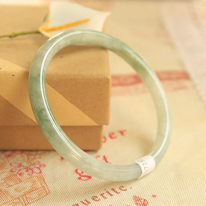 Green geometric Chinese style jade waxy student bracelet with manual craft and 10mm thickness