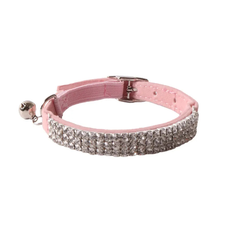Elastic buckle cat collar in six colours with soft flocking material