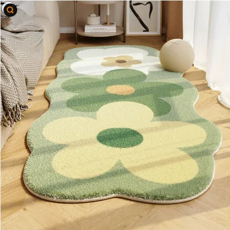 Flower shaped cashmere bedside blanket with cartoon alien design in polyester fibre