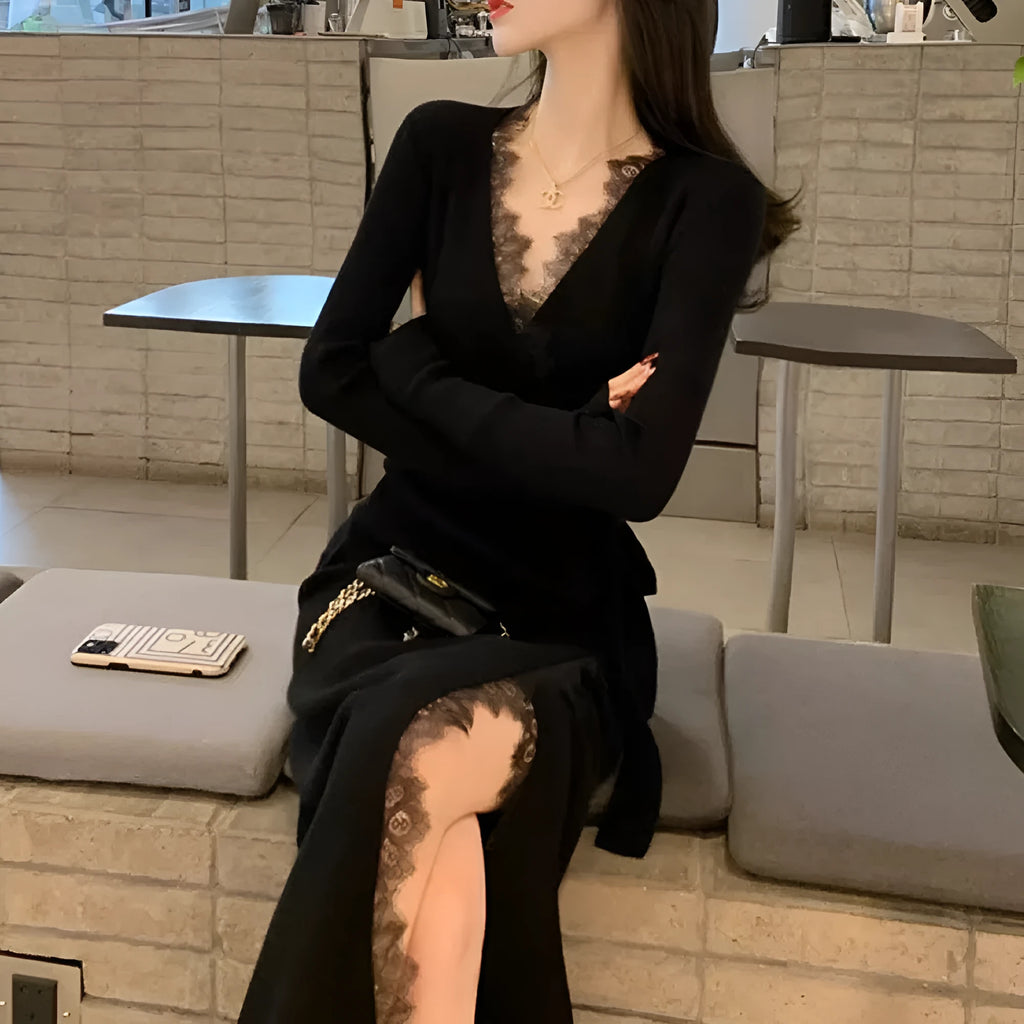Women's black polyester princess dress style skirt with slim fit silhouette