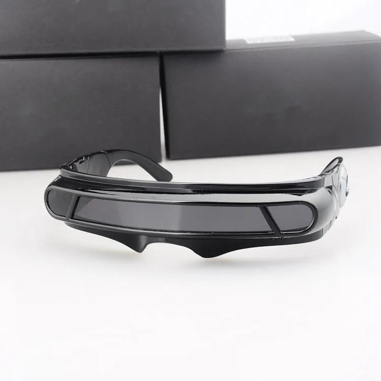 Polarised sports sunglasses with PC frame in three colour options: blue mercury, grey sheet, and red mercury