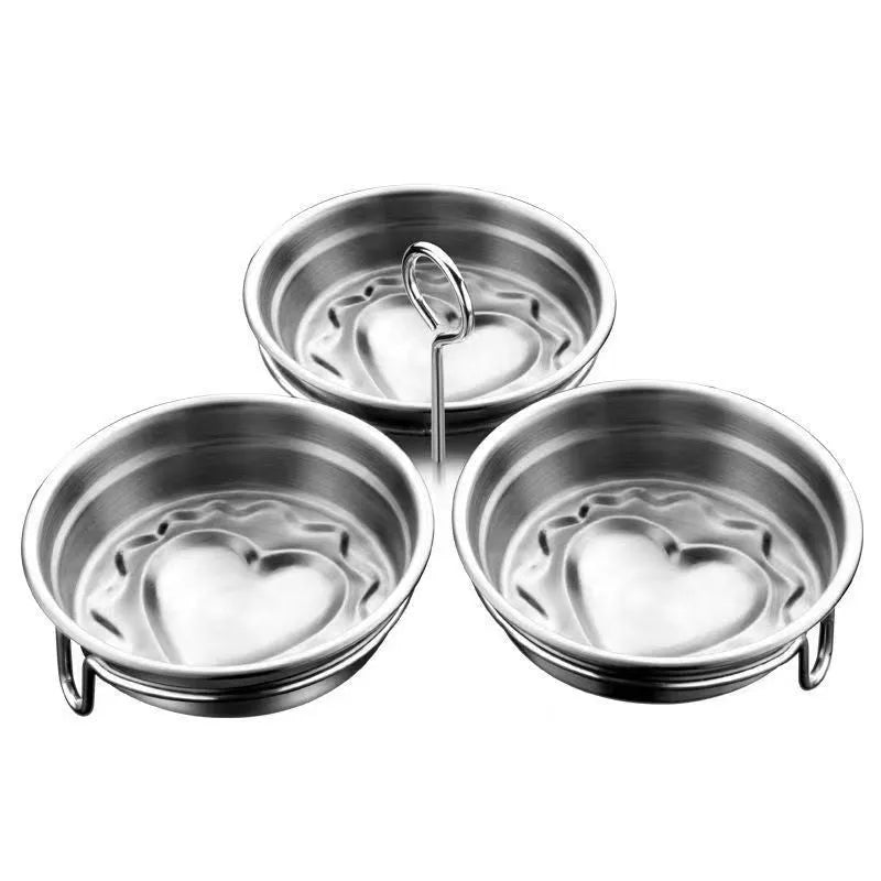 Stainless steel heart-shaped egg steamer kitchen utensil for boiling eggs and steaming small foods