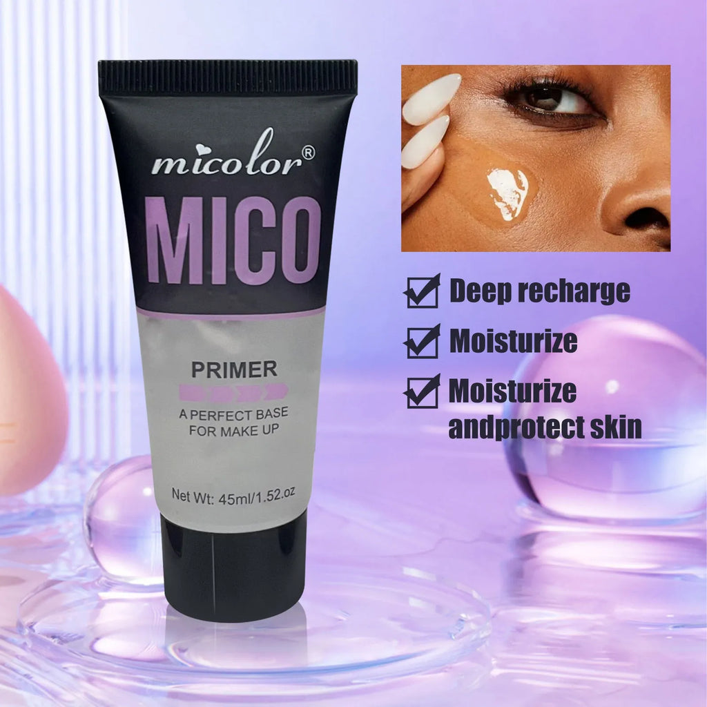 Monochrome packaged set of a 45ml make-up primer and a 40ml finishing spray.