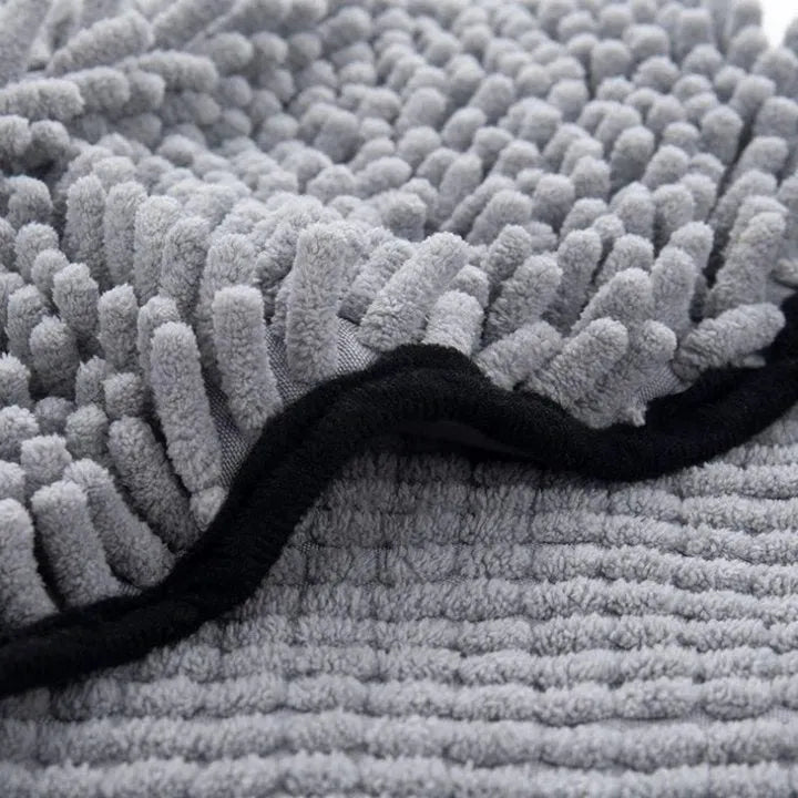 Microfibre pet bath robe towel for dogs and cats in blue, grey, purple or red