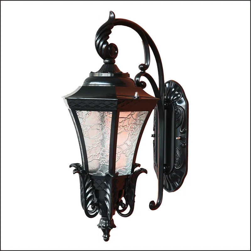 European-style black outdoor waterproof street lamp for courtyard garden lighting