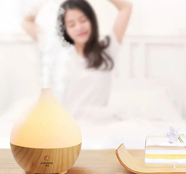 Asakusa wood grain finish 100ml ultrasonic essential oil diffuser with USB cable.