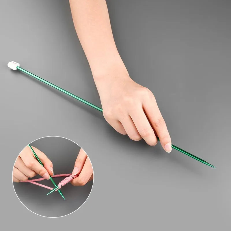 Set of lengthened crochet hooks with protective caps, showing multiple sizes from 2.0mm to 10.0mm for knitting and crochet.