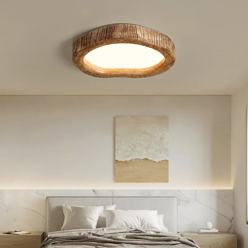 Round wood grain finish ceiling lamp with new Chinese style design