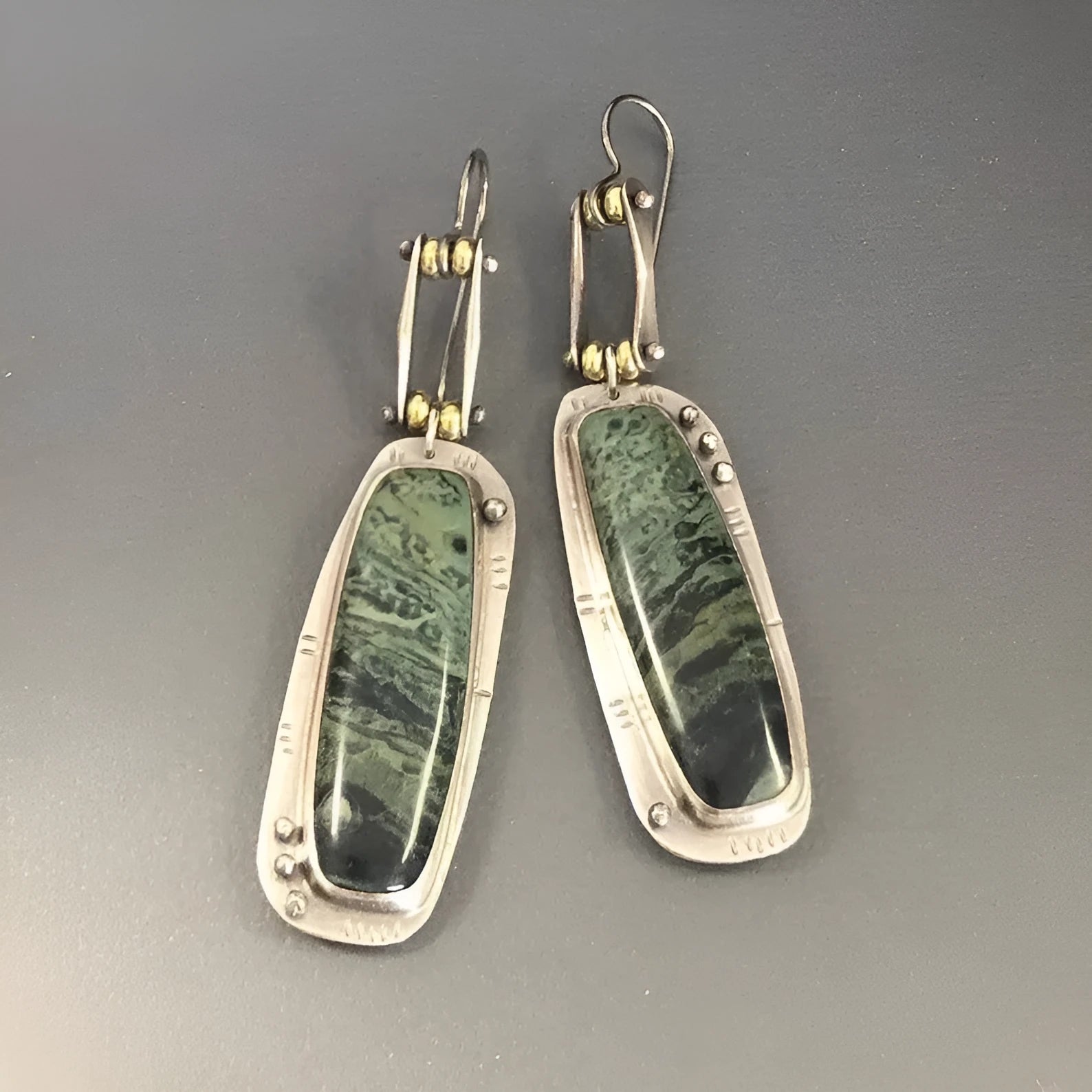 Two-tone marble pattern geometric alloy earrings with simple minimalist design