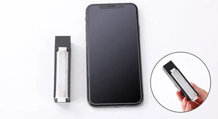 Black plastic case containing 40 disposable screen cleaner wipes for mobile phones and tablets.