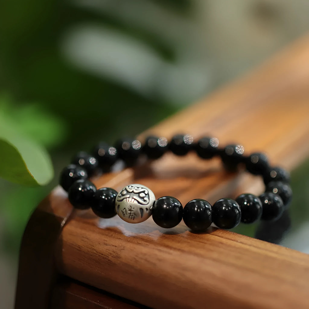 Black agate and sterling silver Chinese style bracelet with 10mm beads
