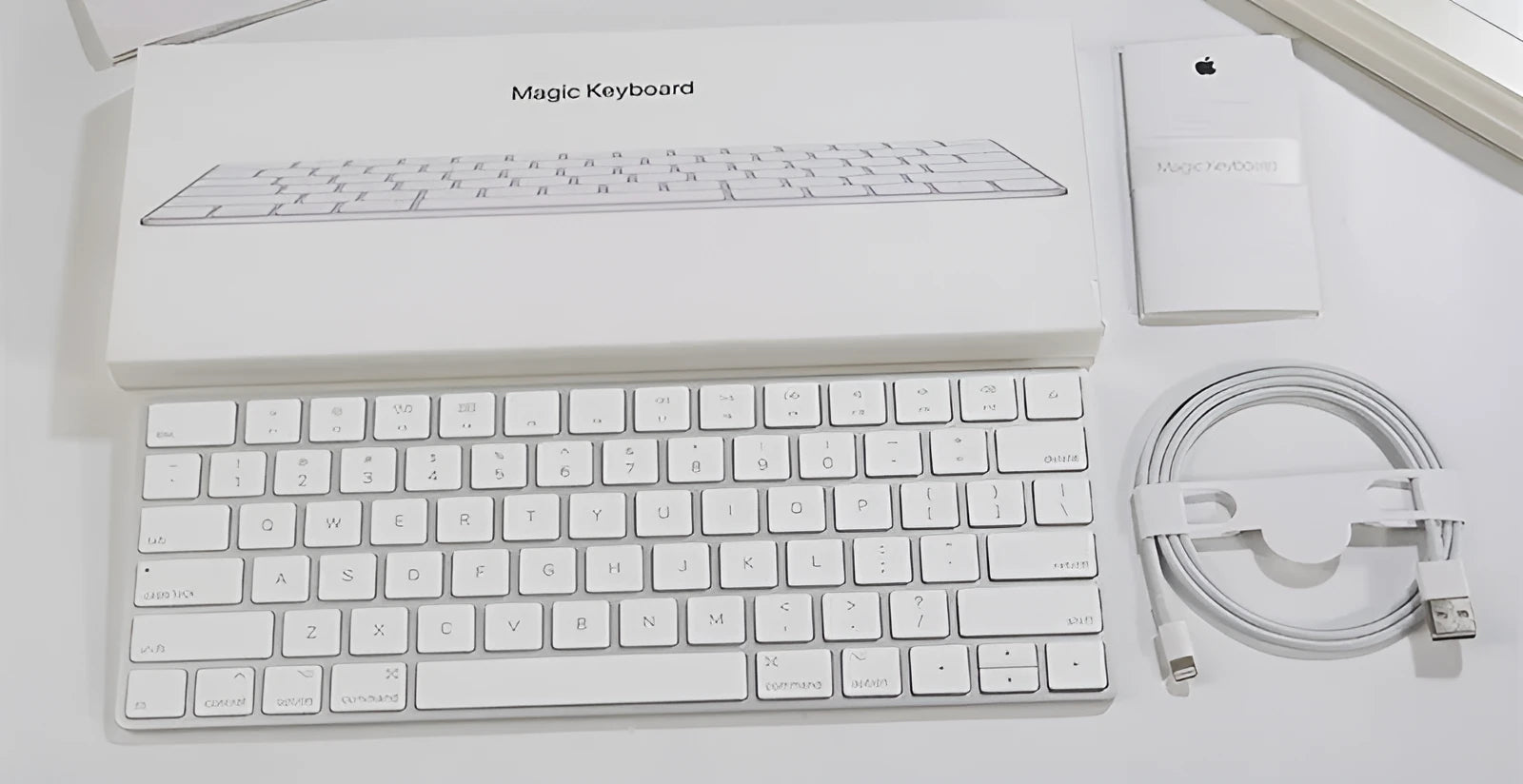 Apple G6 Bluetooth wireless keyboard with white ultra-thin metal construction