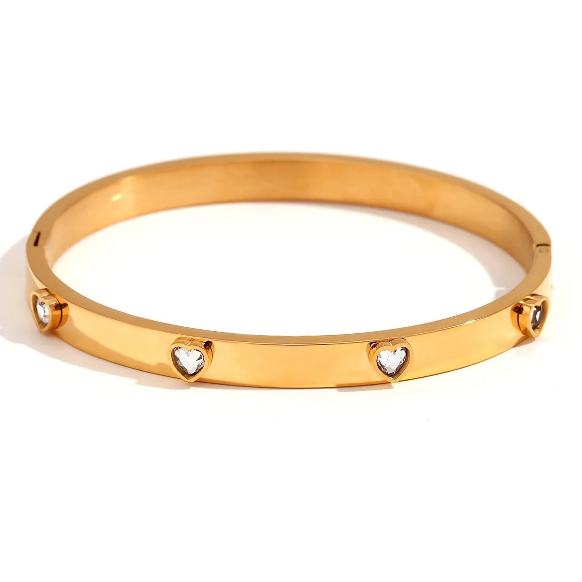 Golden stainless steel bracelet with micro-inlaid peach heart pendant and zircon or diamond accents