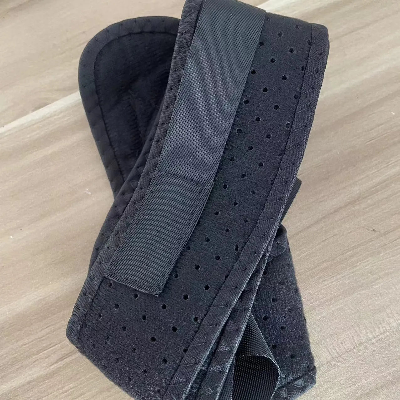 Babaka adjustable nylon sitting posture correction belt for back and shoulder support.
