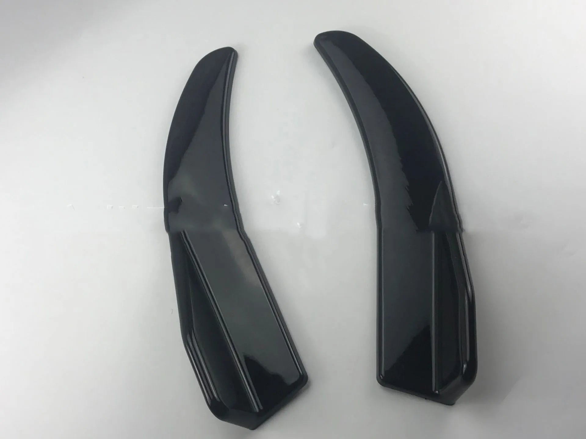 Front and rear car deflector for General Motors vehicles in ABS plastic with screw installation