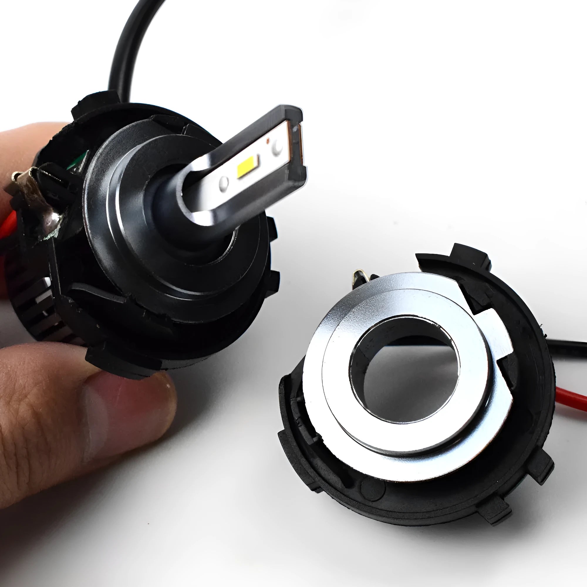 Black plastic H7 LED headlight adapter bracket with copper wiring for Volkswagen cars
