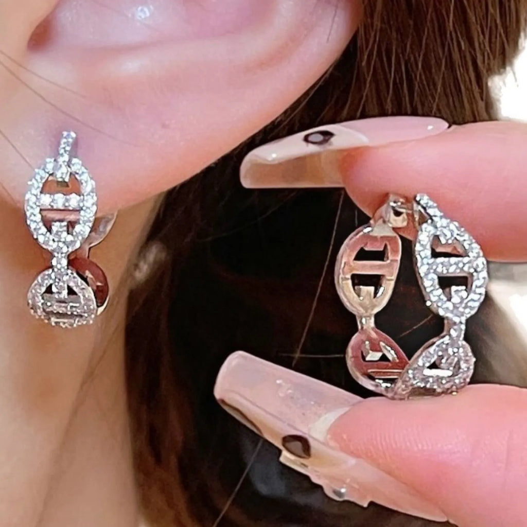 Women's casual diamond earrings with gold plating in silver, gold and rose gold colour options