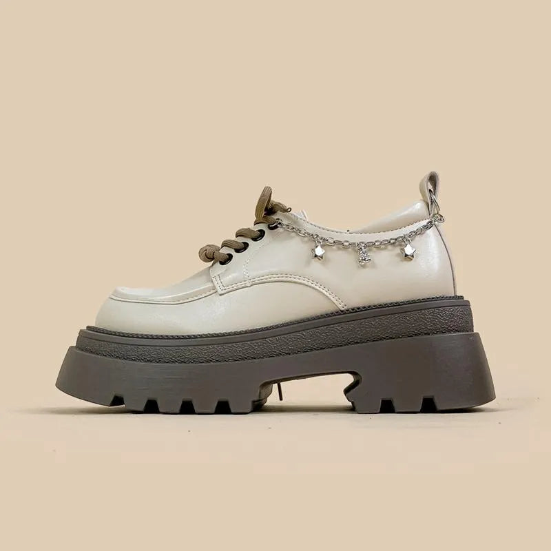 White women's Mary Jane platform shoes with chunky heel and front lace-up in XINGX Bear colour.