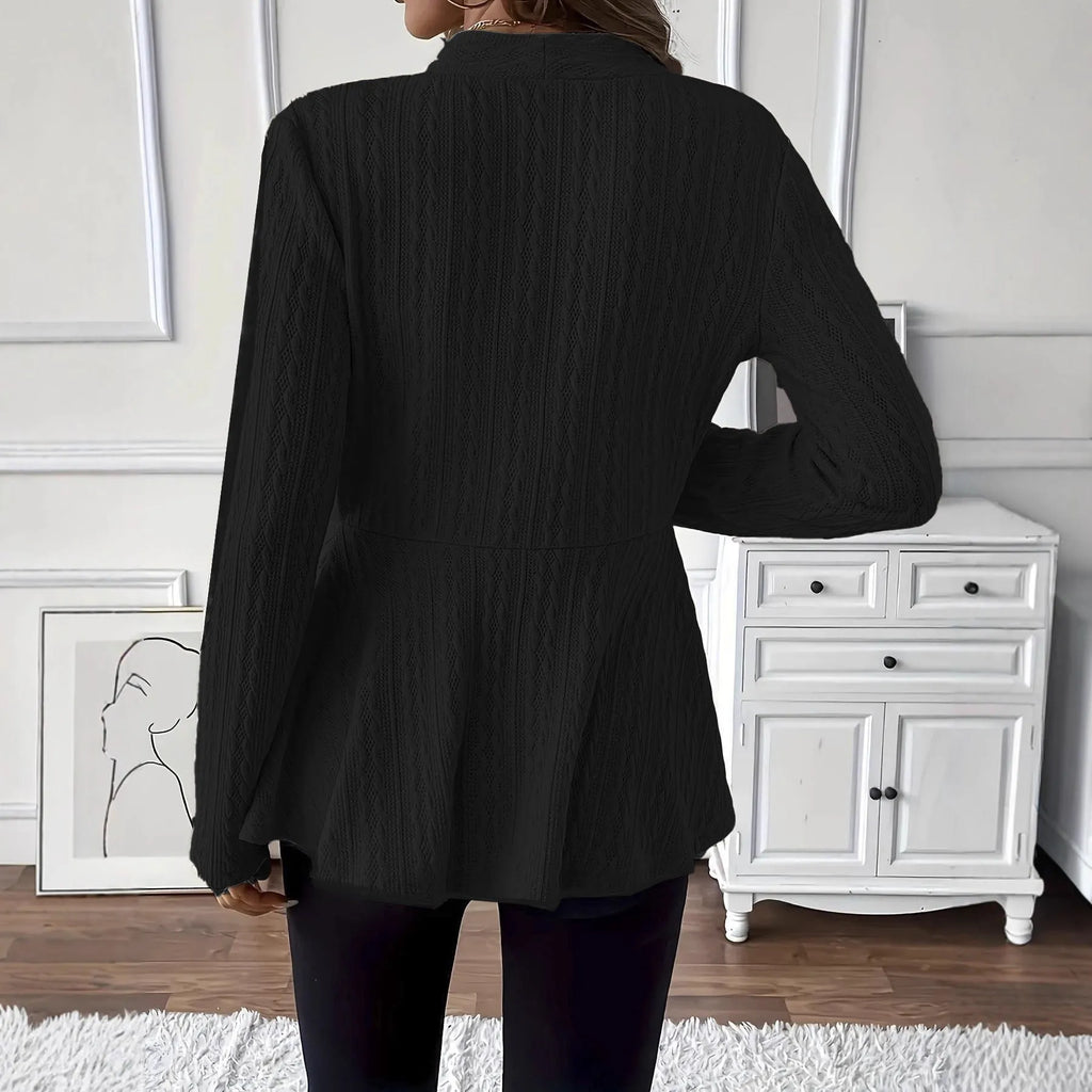 Women's solid colour knitted cardigan with one-button closure in apricot or black options