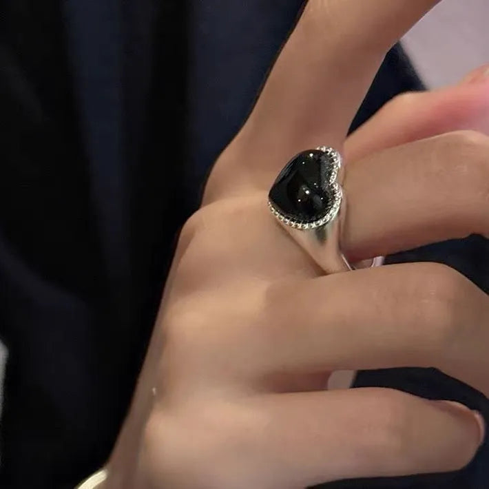 S925 sterling silver adjustable heart agate ring with black stone and open mouth design