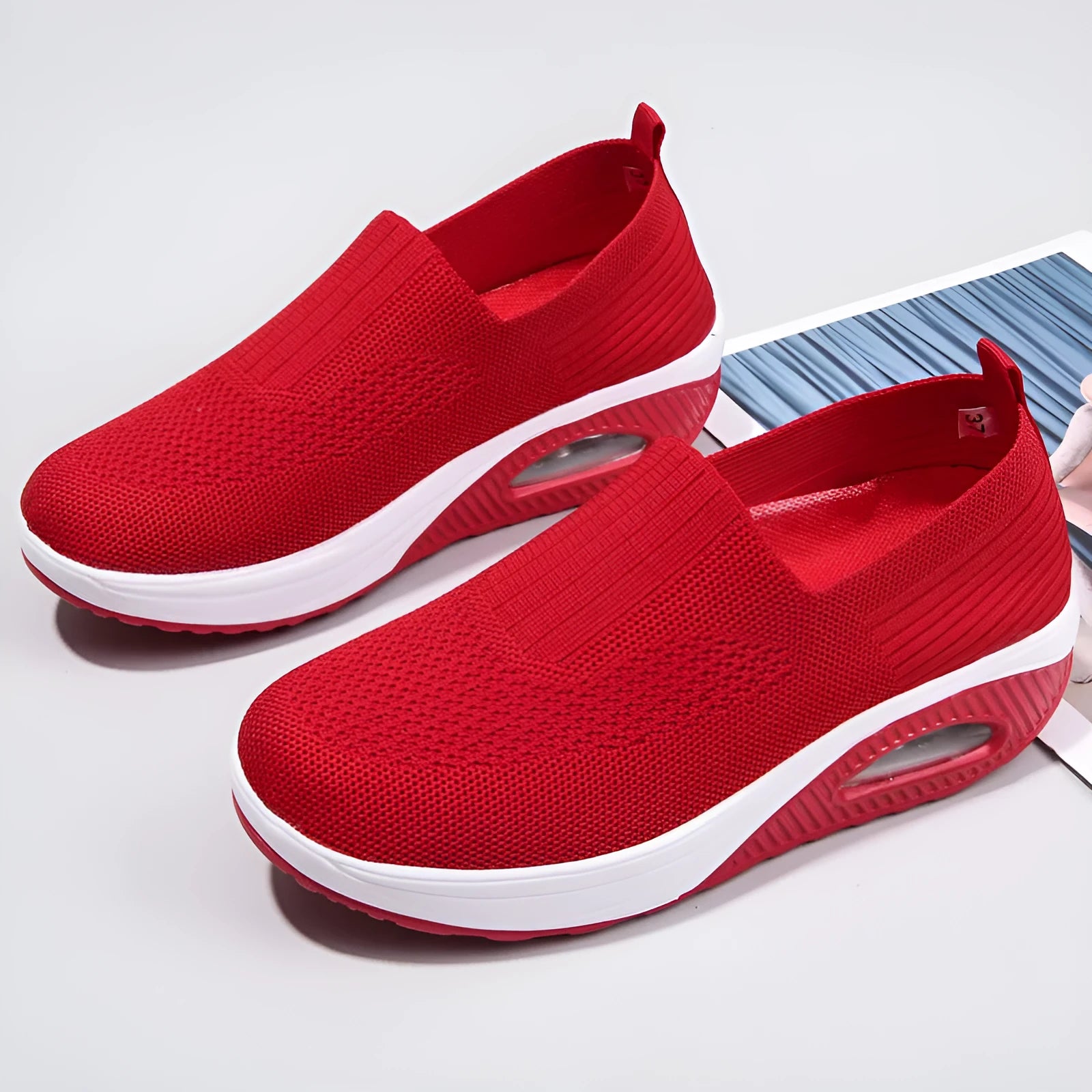 Women's mesh running shoes with air cushion midsole in multiple colour options