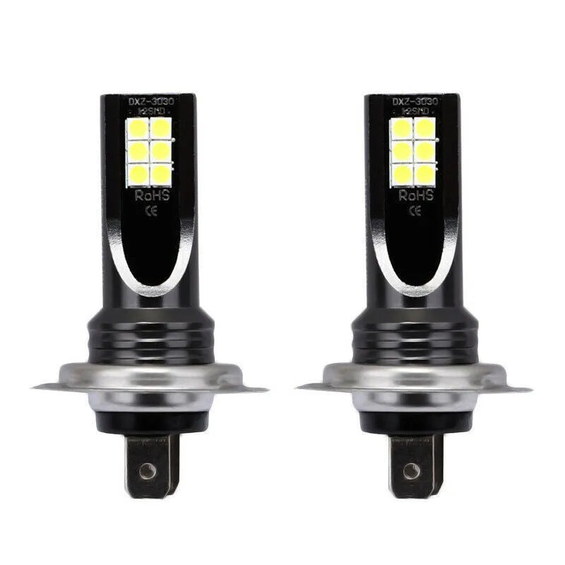 White H7 LED fog light bulb with 12 visible SMD chips for automotive use