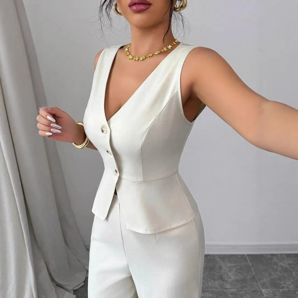 Women's solid colour two-piece set with sleeveless vest and high-waist trousers in casual styling