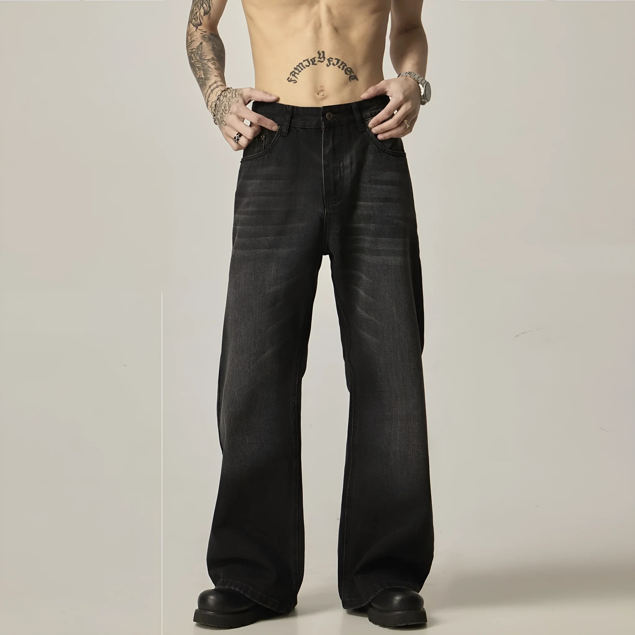 Black loose straight-leg American retro jeans with zipper fly on mannequin
