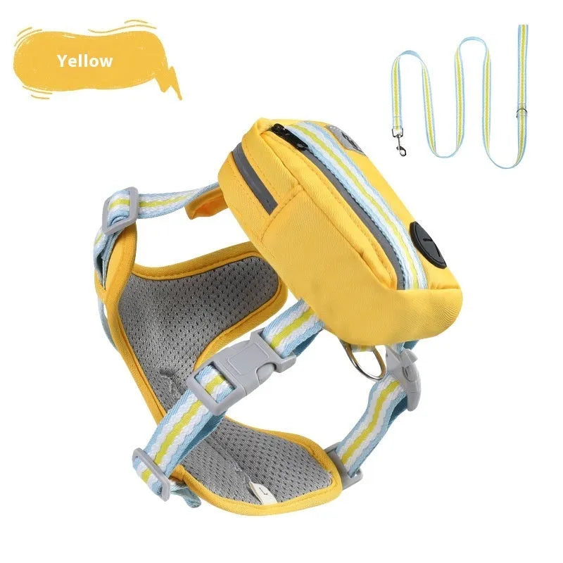 Explosion-proof anti-strangulation pet chest harness with traction rope in Oxford cloth.