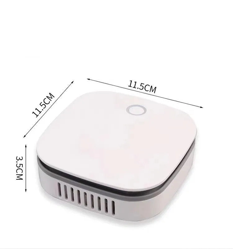 White USB-powered compact air purifier for car and small room use