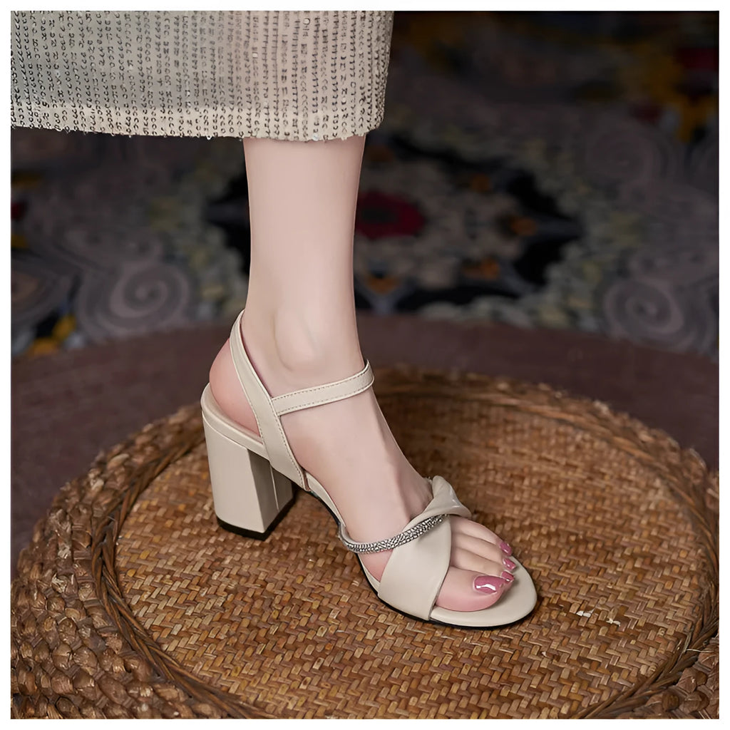 YB-32 chunky heel sandals for women, black 5cm heel, rubber sole, round toe